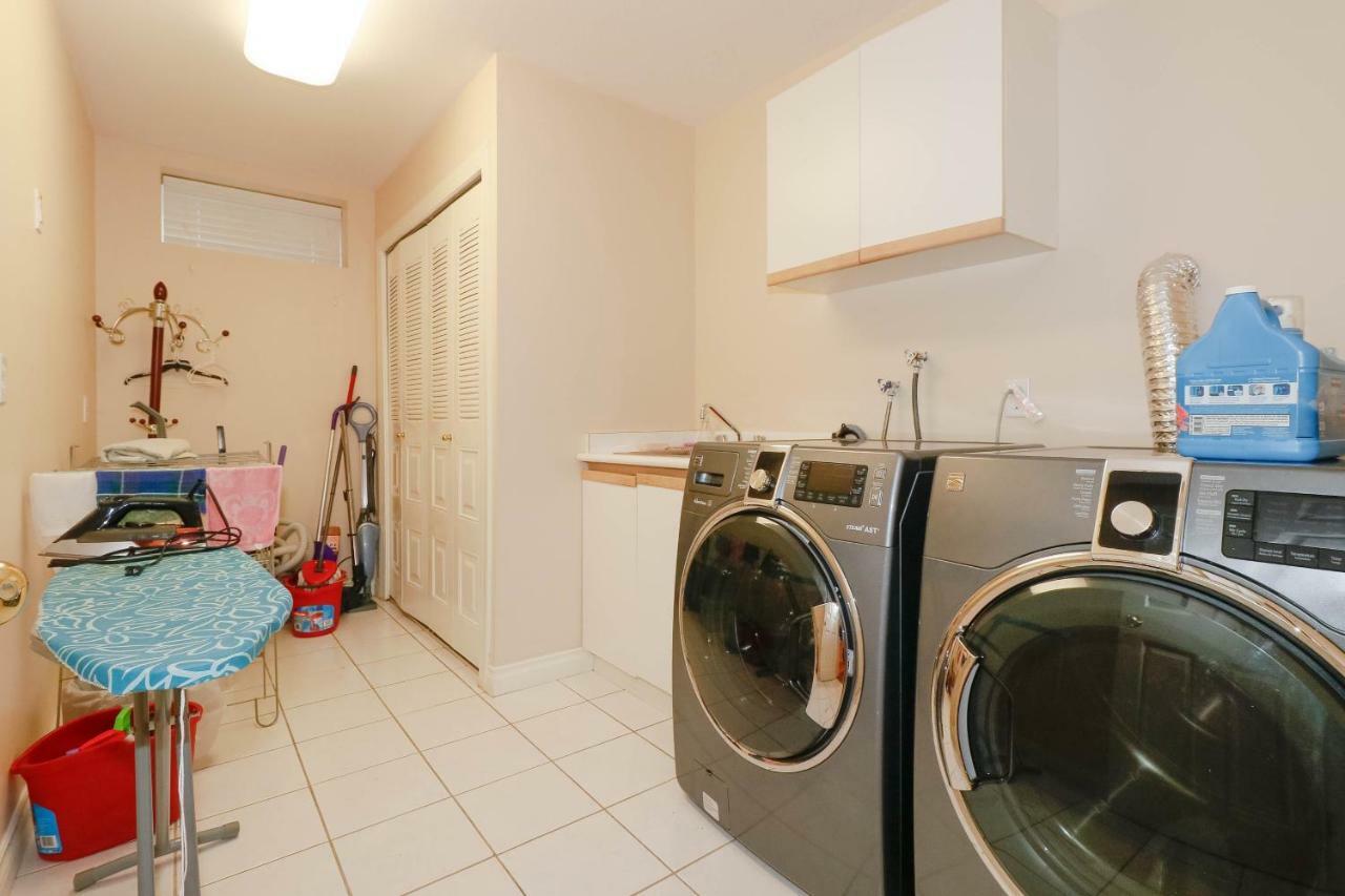 Maple Mansion Homestay Vancouver