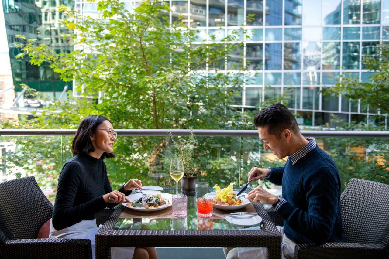 Hotel Shangri-la 5*