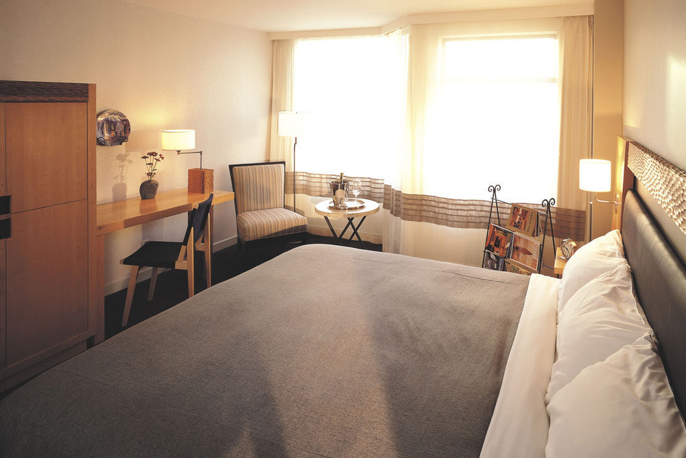 The Listel Hotel 4*