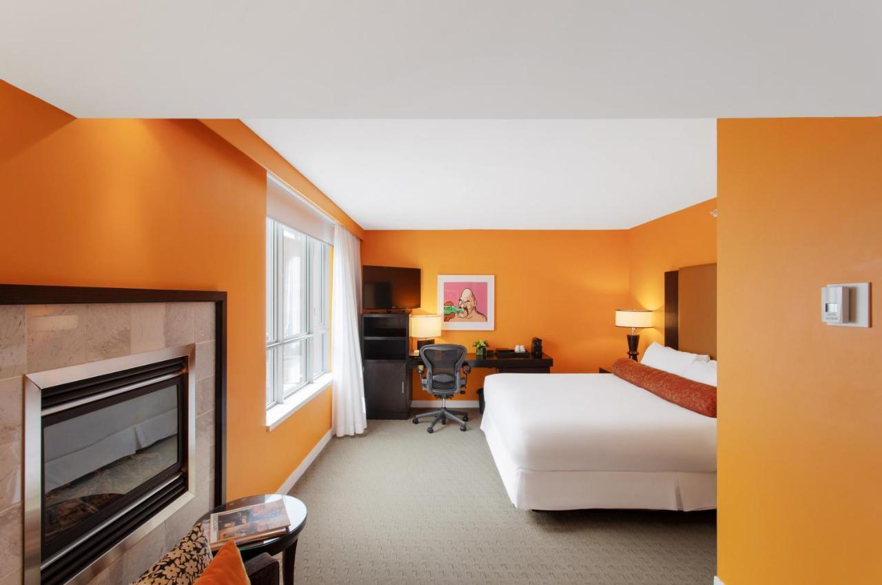 Opus Hotel