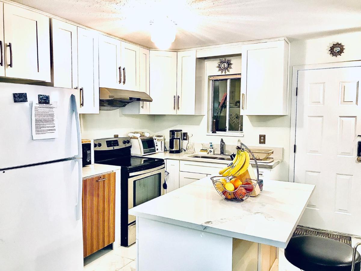 Guest house Away From Home-hillcrest, Queen Elizabeth Park