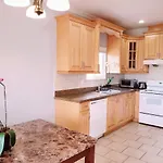 Lisa\'S Lovely Little House