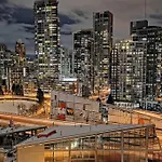 Luxury 1Br With Great View In Downtown Vancouver