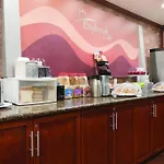 Days Inn By Wyndham Vancouver Metro
