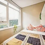 Yaletown Oceanview Gem 3 Bedroom Luxury Haven
