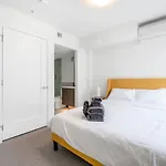 New 3Bd Townhouse Near Qe Park
