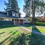 Three-Tree Villa-Central Location