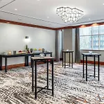 Delta Hotels By Marriott Vancouver Downtown Suites