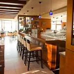 Granville Island Hotel