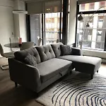 Downtown Luxe
