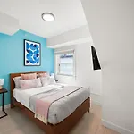 Cozy Condo In Trendy West End Dt With Free Parking