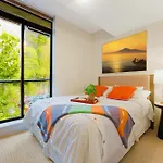 Luxury 2-Bedroom Duplex In Downtown Hotspot