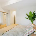 Luxury 2-Bedroom Duplex In Downtown Hotspot