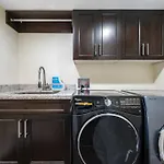 Luxury 4-Bedroom Family Home
