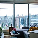 Skyview, 40Th Floor 2 Bedroom Condo In Downtown Vancouver