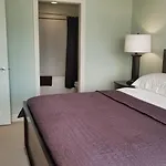 Signature Downtown Townhouse