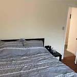Charming 2-Bd Suite Private Entrance In Vancouver