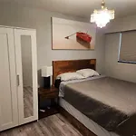 Modern Comfort- Furnished 3-Bedroom Oasis In Vibrant Vancouver