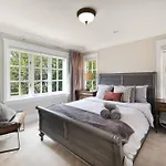 Luxury 4 Beds Ocean-View House Center Of Vancouver