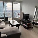 Beautiful 1 Bedroom Condo In Yaletown