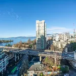 Breathtaking 2 Bedroom Condo In Yaletown With A View Of English Bay
