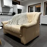 Luxury Vancouver Suite Near Yvr And Downtown