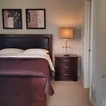 Elegant 2-Bedroom Townhouse