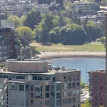 Yaletown Gem Located In The Heart Of Downtown Vancouver
