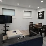 Townhouse 1 Bedroom On Lower Floor