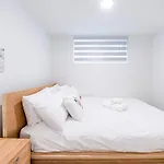 Cozy 2-Bedroom Basement Suite In Vancouver