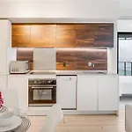 Bright And Cozy 2 Bedroom Apartment Perfect For Families And Groups