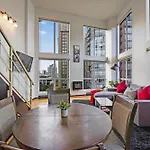 Sleek Urban Getaway Amid Cafes And Boutiques