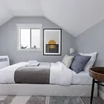 Spacious 4Br Retreat Near Yvr And Dt