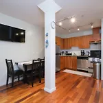 Charming Downtown Vancouver Apartment Near Waterfront Station