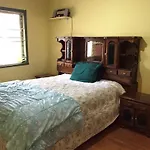 Oakridge Home