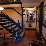 C&N Backpackers Hostel Vancouver