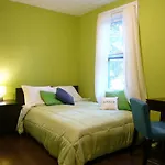 Mondeliving House Davie
