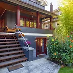 Beautiful, Quiet 3Br In Posh Kitsilano