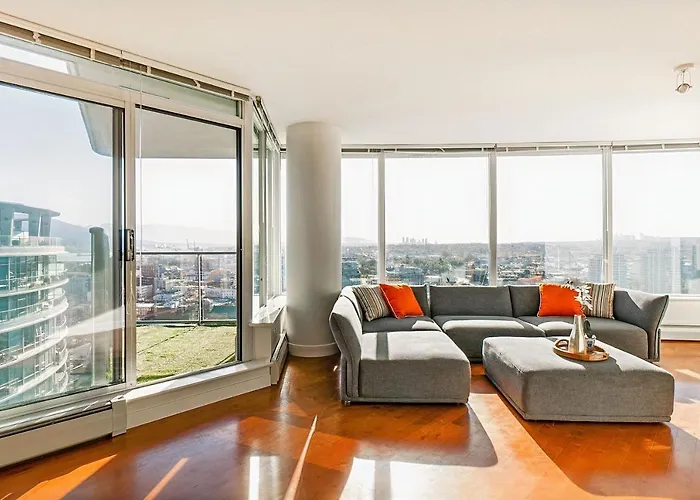 Exceptional Full 3 Bedroom Escape Captivating 360 Scenery