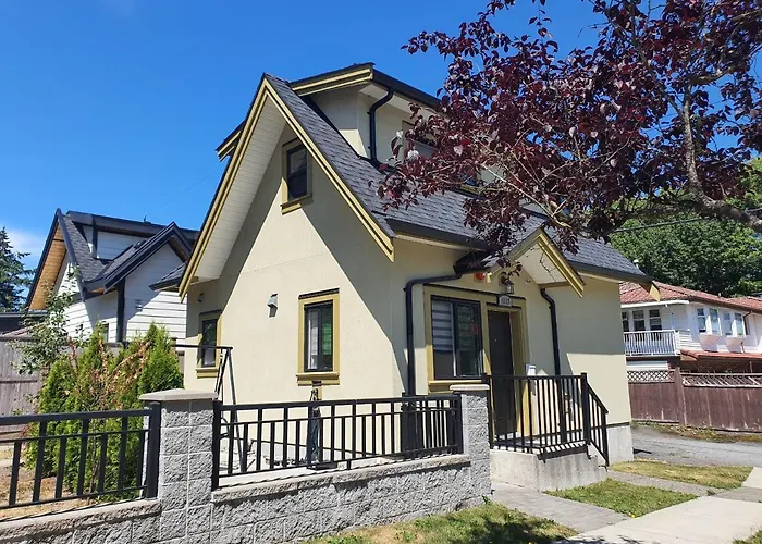 The Cozy House, Convenient & Beyond