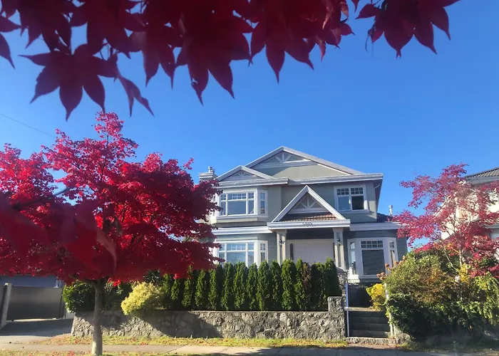 7 Bedrooms In The Heart Of Vancouver