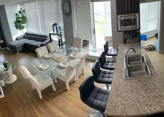 Luxury Apartment Jacuzzi Pool & Sauna In Prime Location