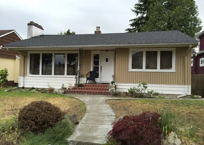 Oakridge Home