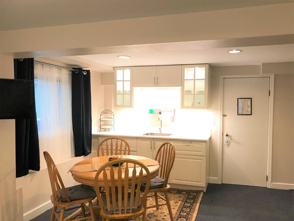 Bed & Breakfast Cambie 3*