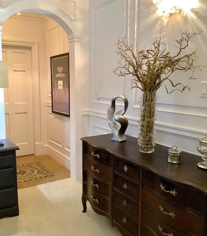 Suite Smart Shaughnessy Bed & Breakfast