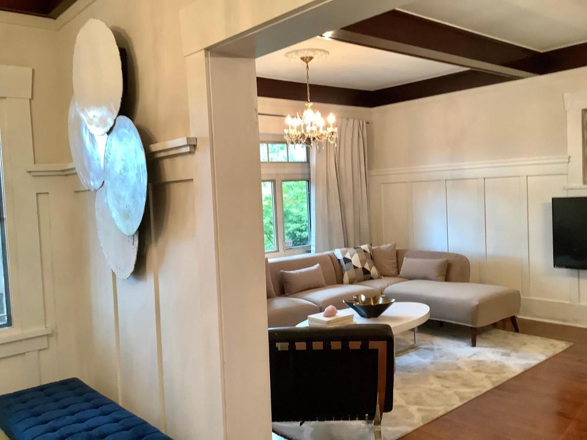 Bed & Breakfast Suite Smart Shaughnessy Vancouver