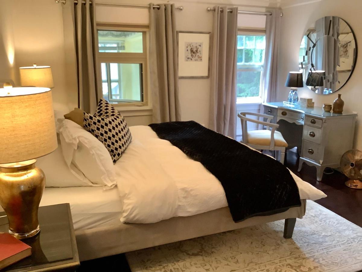 Bed & Breakfast Suite Smart Shaughnessy