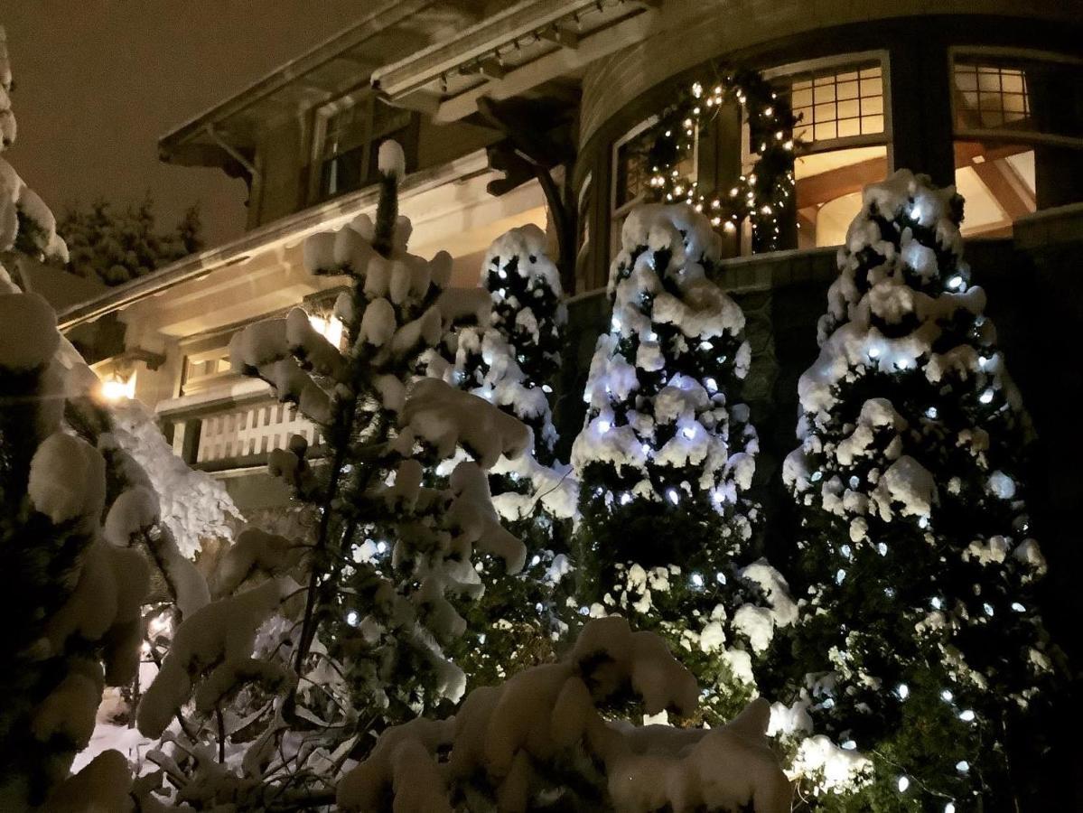 Bed & Breakfast Suite Smart Shaughnessy *