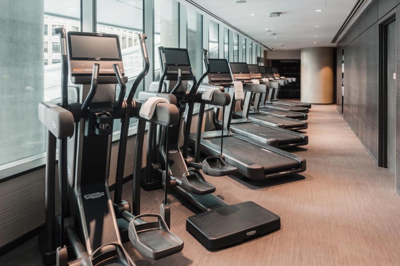 Hotel Paradox Hotel Vancouver 4*