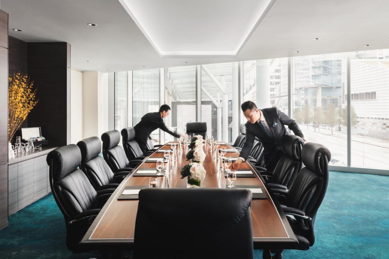 Hotel Paradox Hotel Vancouver 4*